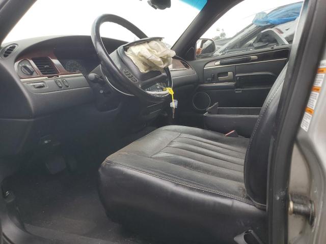 1LNHM81W33Y653643 - 2003 LINCOLN TOWN CAR EXECUTIVE Zweifarbig Foto 7