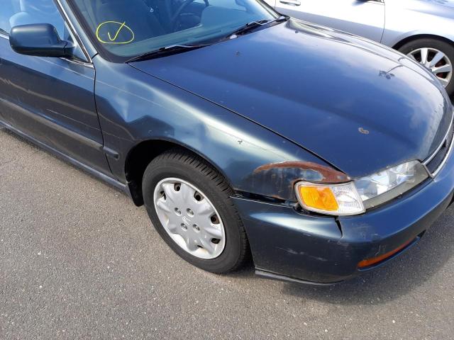 1HGCB7659PA183522 - 1993 HONDA ACCORD LX GREEN photo 9