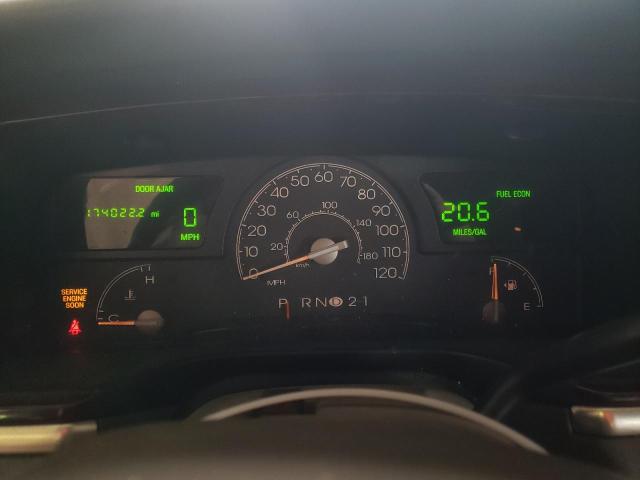 1LNHM81W53Y625682 - 2003 LINCOLN TOWN CAR EXECUTIVE GRAY photo 9