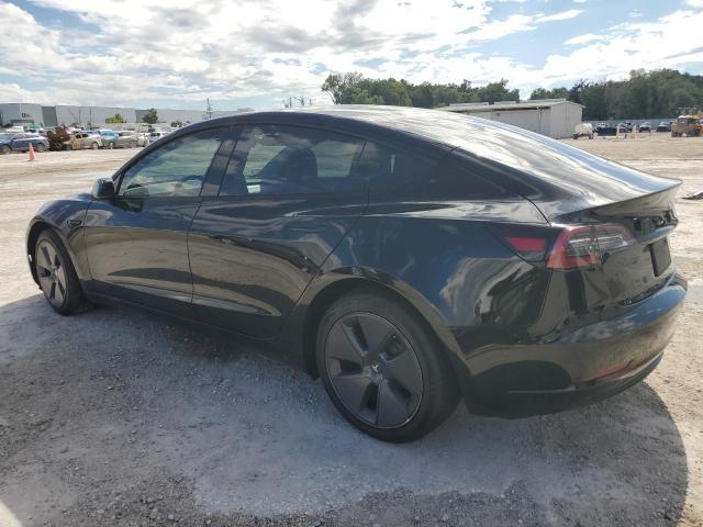 5YJ3E1EAXNF189447 - 2022 TESLA MODEL 3 BLACK photo 2