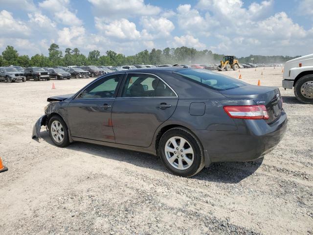 4T1BF3EK3BU634932 - 2011 TOYOTA CAMRY BASE GRAY photo 2