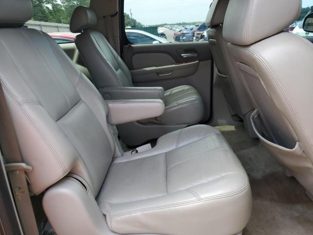 3GNFC16027G117557 - 2007 CHEVROLET SUBURBAN C1500 GRAY photo 11