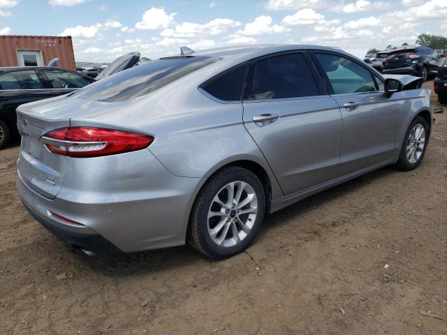 3FA6P0HD4LR132427 - 2020 FORD FUSION SE BLACK photo 3