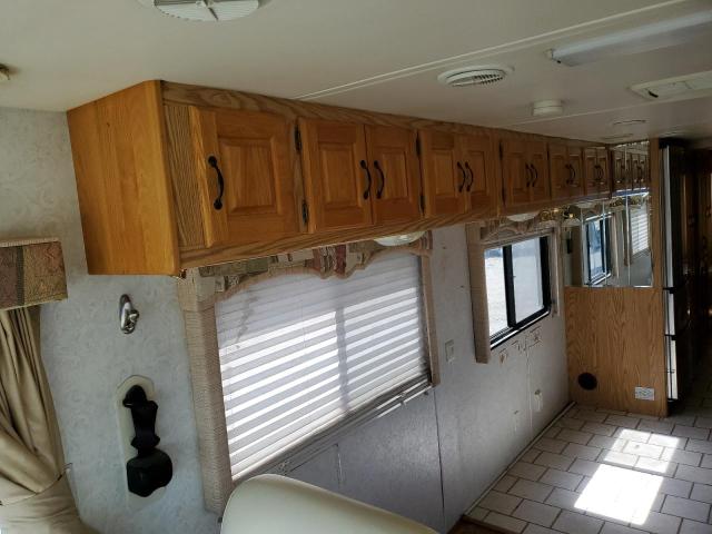 1RF12051012011854 - 2001 ROADMASTER RAIL DYANASTER TWO TONE photo 6