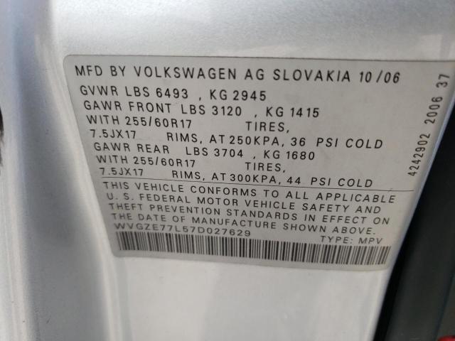 WVGZE77L57D027629 - 2007 VOLKSWAGEN TOUAREG V6 SILVER photo 13