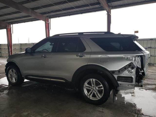 1FMSK7DHXLGB90263 - 2020 FORD EXPLORER XLT SILVER photo 2