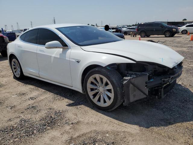 5YJSA1E1XGF158869 - 2016 TESLA MODEL S თეთრი ფოტო 4