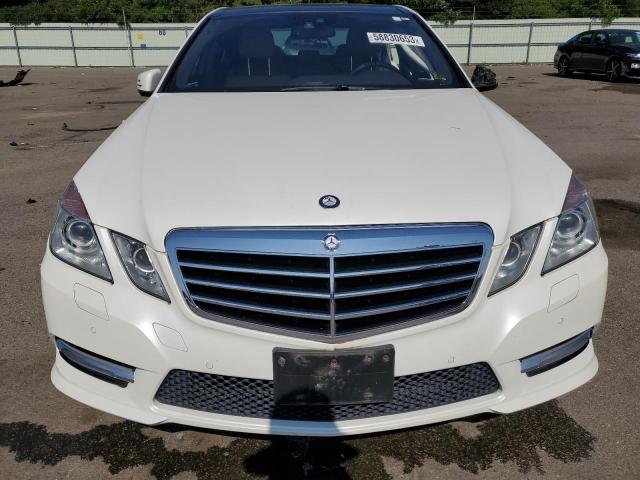 WDDHF9BB5CA548200 - 2012 MERCEDES-BENZ E 550 4MATIC WHITE photo 5