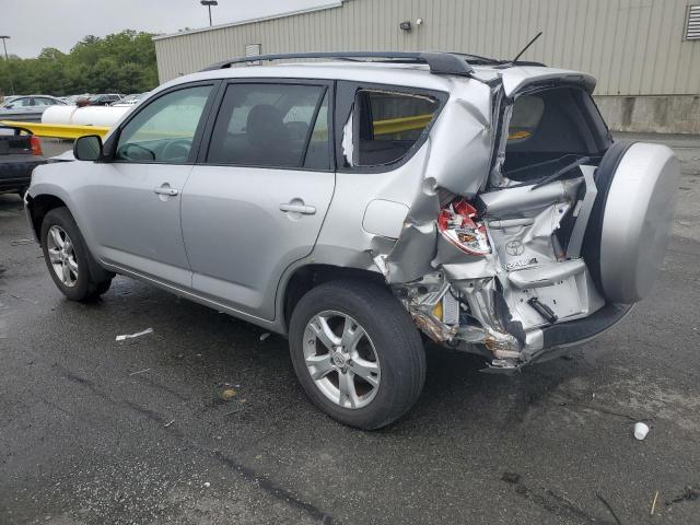 2T3BF4DV3BW120734 - 2011 TOYOTA RAV4 SILVER photo 2