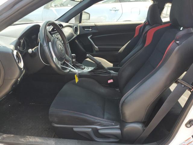 JF1ZNAA16D2708209 - 2013 TOYOTA SCION FR-S WHITE photo 7