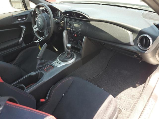 JF1ZNAA16D2708209 - 2013 TOYOTA SCION FR-S WHITE photo 8