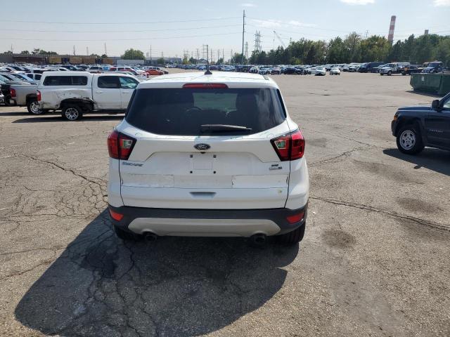 1FMCU9GD7KUC07877 - 2019 FORD ESCAPE SE Blanco foto 6