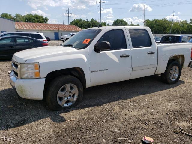 3GCEC13067G538075 - 2007 CHEVROLET SILVERADO C1500 CREW CAB WHITE photo 1