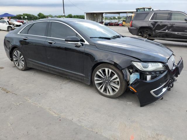 3LN6L5EC1HR622888 - 2017 LINCOLN MKZ RESERVE შავი ფოტო 4