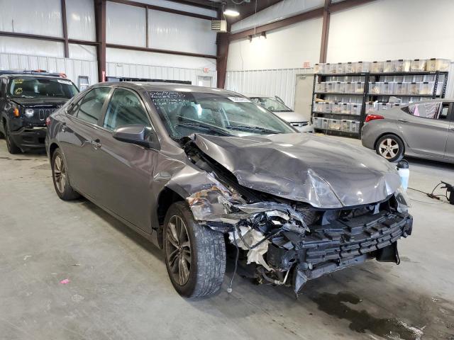 4T1BF1FK9GU257453 - 2016 TOYOTA CAMRY LE GRAY photo 1