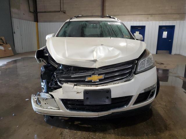 1GNKVHKDXFJ109360 - 2015 CHEVROLET TRAVERSE LT WHITE photo 5