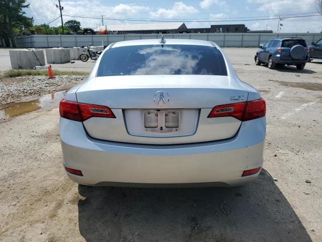 19VDE1F73DE004286 - 2013 ACURA ILX 20 TECH SILVER photo 6