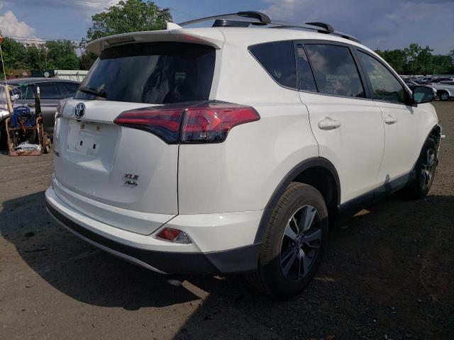 JTMRFREV6JJ231852 - 2018 TOYOTA RAV4 ADVENTURE WHITE photo 3