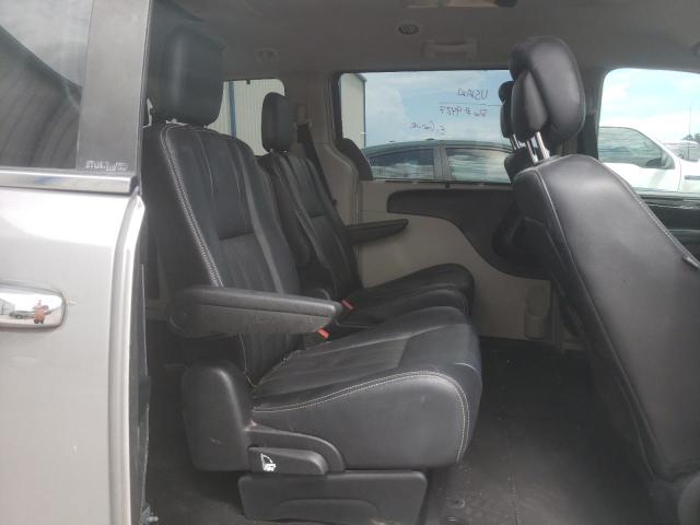 2C4RC1CG5DR606922 - 2013 CHRYSLER TOWN & COU TOURING L SILVER photo 11