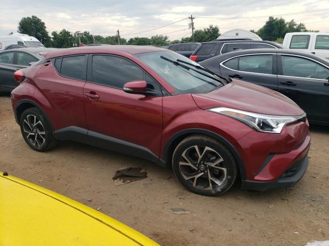 JTNKHMBXXJ1002929 - 2018 TOYOTA C-HR XLE BURGUNDY photo 4