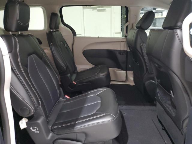 2C4RC1BG2RR187100 - 2024 CHRYSLER PACIFICA TOURING L BLACK photo 11