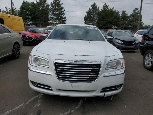 2C3CCAKT5EH126380 - 2014 CHRYSLER 300C WHITE photo 5