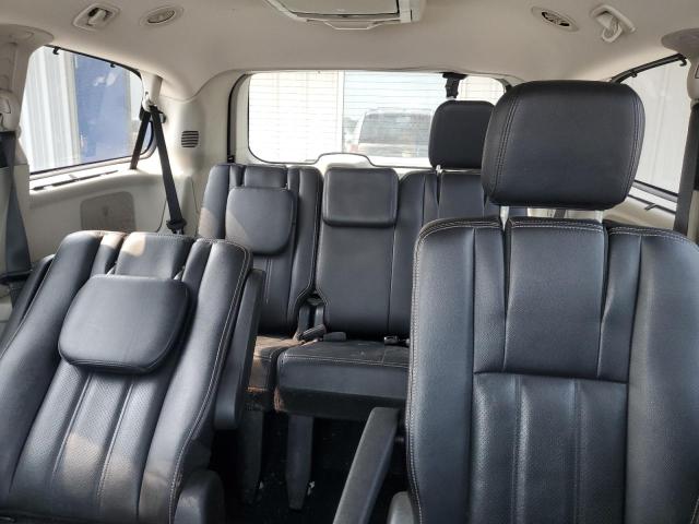 2C4RC1CG8ER178104 - 2014 CHRYSLER TOWN & COU TOURING L SILVER photo 10