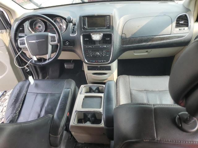 2C4RC1CG8ER178104 - 2014 CHRYSLER TOWN & COU TOURING L SILVER photo 8