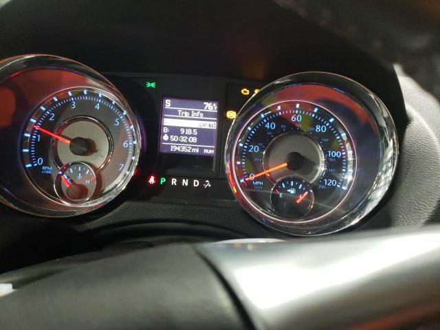 2C4RC1BG4CR382221 - 2012 CHRYSLER TOWN & COU TOURING Qara foto 9