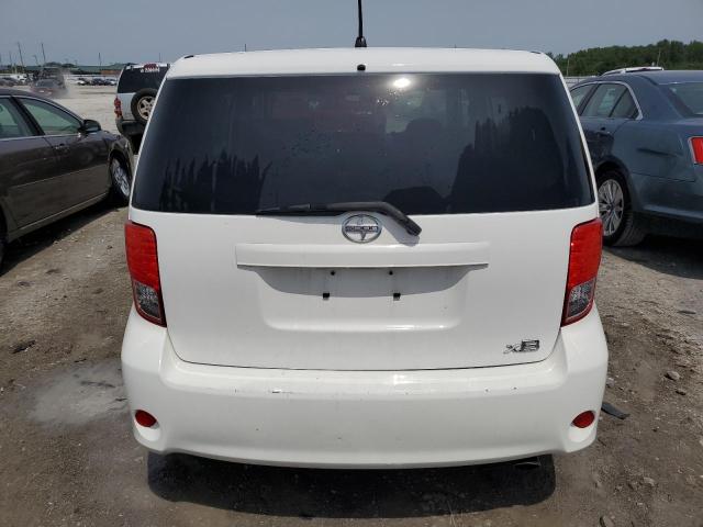 JTLZE4FE1CJ024491 - 2012 SCION XB WHITE photo 6