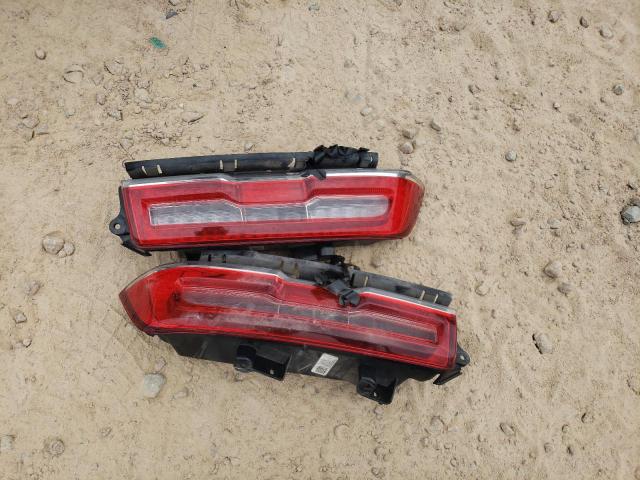 2G1FL1EP0F9800320 - 2015 CHEVROLET CAMARO ZL1 白色 照片 12