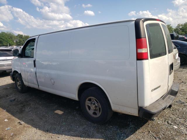 1GCFG15T771220108 - 2007 CHEVROLET EXPRESS G1 WHITE photo 2