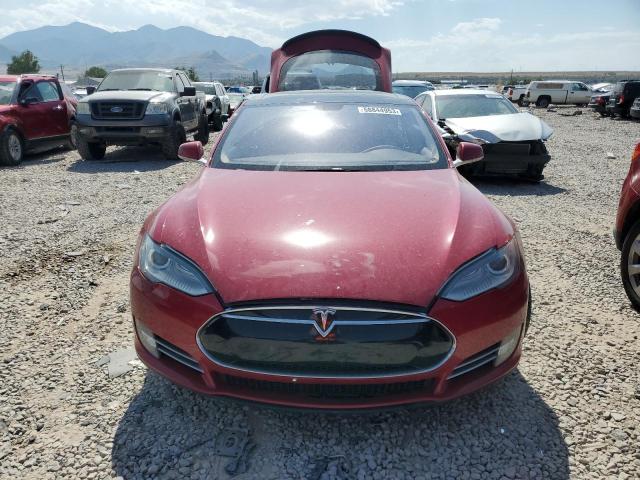 5YJSA1DP1DFP11605 - 2013 TESLA MODEL S Червоний фото 5