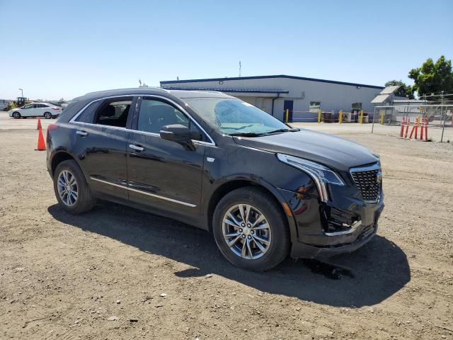 1GYKNCRS3MZ234810 - 2021 CADILLAC XT5 PREMIUM LUXURY BLACK photo 4