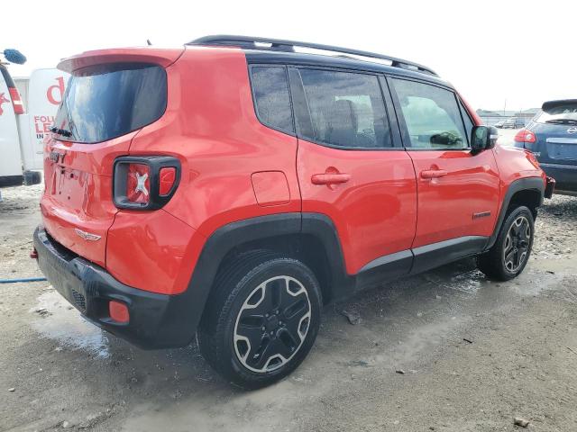 ZACCJBCT4GPD18820 - 2016 JEEP RENEGADE TRAILHAWK RED photo 3