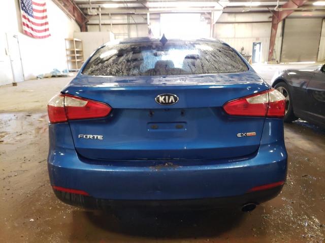 KNAFX4A88E5110092 - 2014 KIA FORTE EX BLUE photo 6