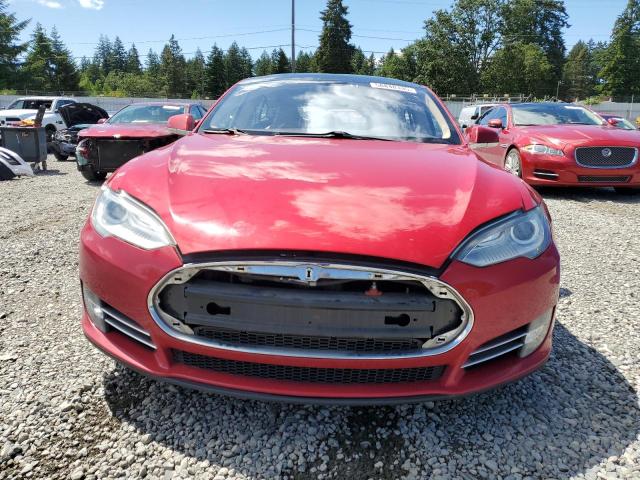 5YJSA1DN0DFP08399 - 2013 TESLA MODEL S RED photo 5