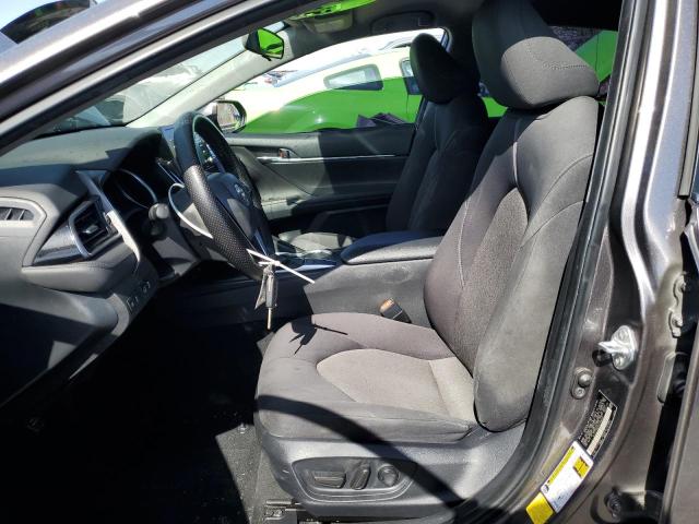 4T1C11AKXPU106549 - 2023 TOYOTA CAMRY LE GRAY photo 7