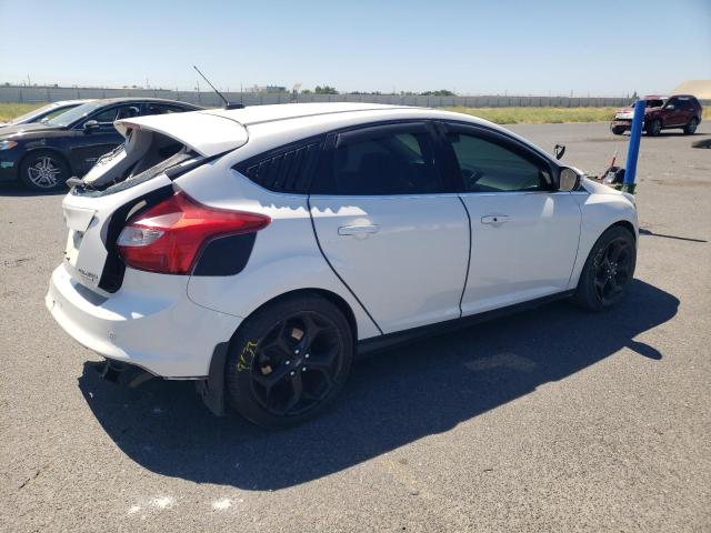 1FADP3N22DL104489 - 2013 FORD FOCUS TITANIUM WHITE photo 3