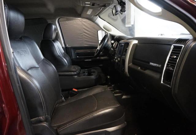 3C6TR5FJ3HG538321 - 2017 RAM 2500 LARAMIE Burgund zdjęcie 5