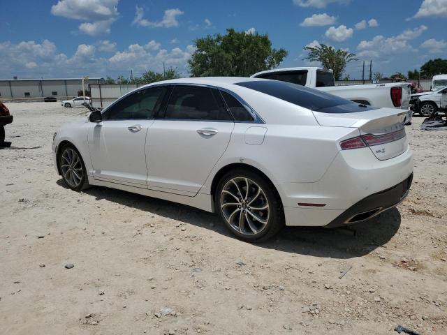 3LN6L5C94KR624603 - 2019 LINCOLN MKZ RESERVE I WHITE photo 2