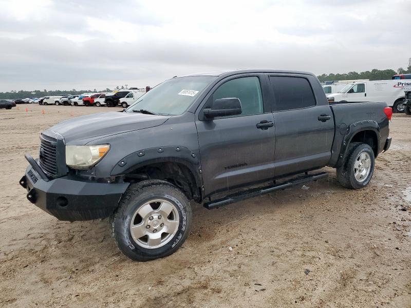 2013 TOYOTA TUNDRA CREWMAX LIMITED, null