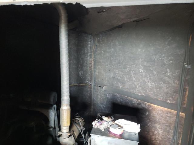 53BFTEA28NB011405 - 2022 UTILITY TRAILER WHITE photo 5