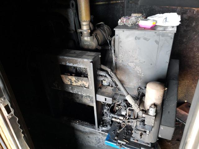 53BFTEA28NB011405 - 2022 UTILITY TRAILER WHITE photo 7