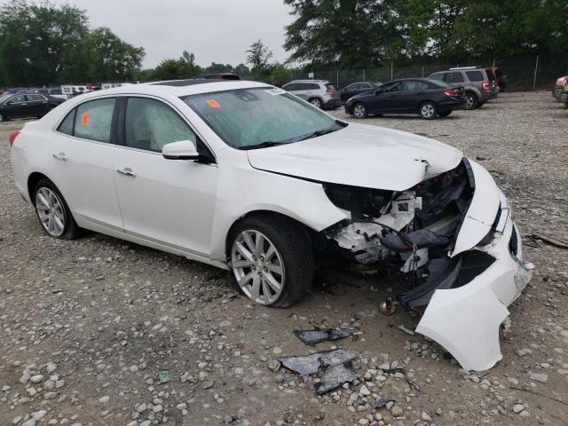 1G11F5SLXFF313076 - 2015 CHEVROLET MALIBU LTZ თეთრი ფოტო 4