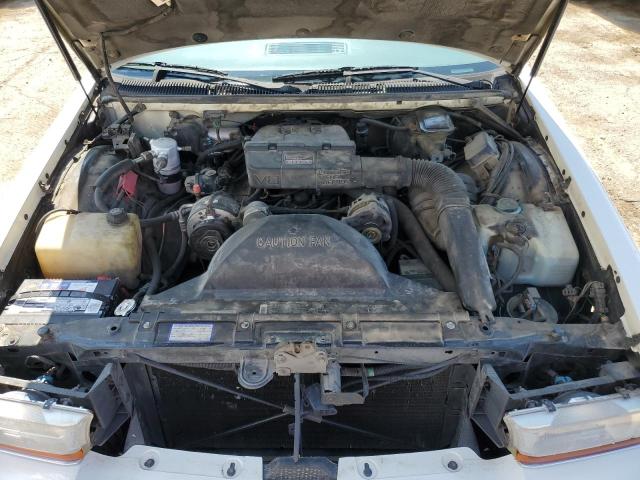 1G4BN5371NR408957 - 1992 BUICK ROADMASTER WHITE photo 11