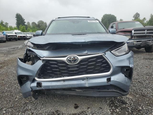 5TDHZRBH8NS257282 - 2022 TOYOTA HIGHLANDER XLE BLUE photo 5