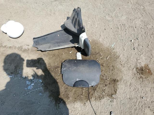 JN8DR09YX2W732320 - 2002 NISSAN PATHFINDER LE WHITE photo 12