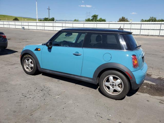 WMWMF33539TU75384 - 2009 MINI COOPER BLUE photo 2