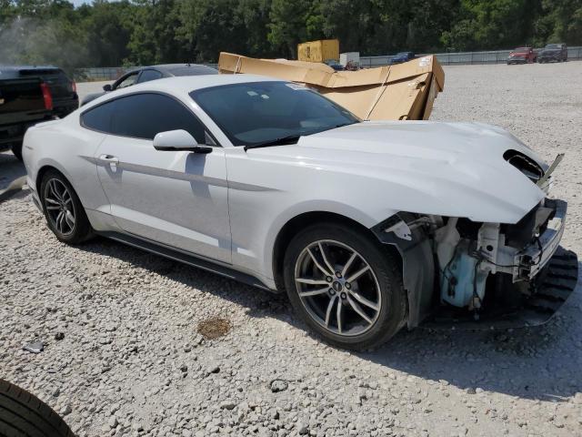 1FA6P8TH0H5335835 - 2017 FORD MUSTANG WHITE photo 4